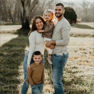 Meet your Posher, Adam